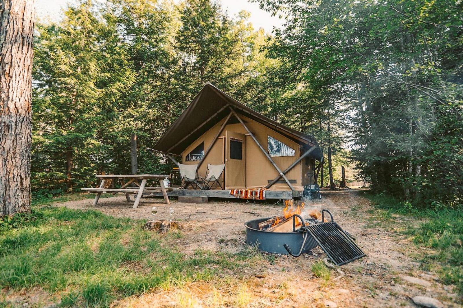 Huttopia White Mountains Albany Dış mekan fotoğraf